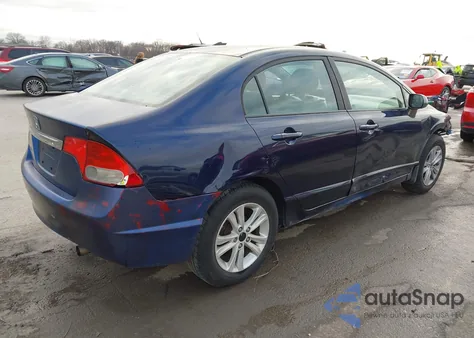 2010 Honda Civic Lx z USA, uszkodzony, nr VIN 19XFA1F56AE053150